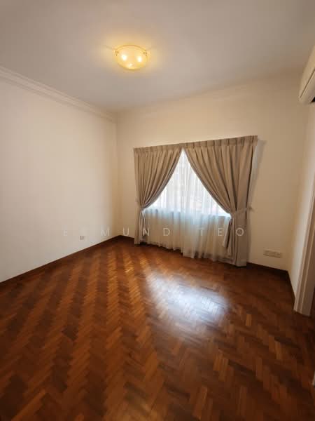 Gerald Park, Gerald Park, 4 Bedrooms, 2,345 sqft, Corner Terrace For Rent, by Esmund Teo, 500239393 - Interior - PropertyGuru.com.sg