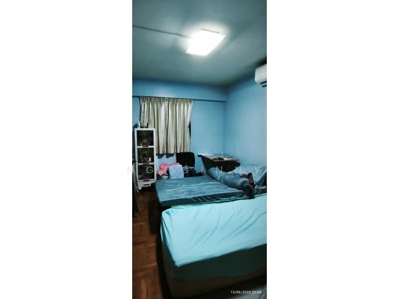 148 Bukit Batok West Avenue 6, 148 Bukit Batok West Avenue 6, 2 Bedrooms, 700 sqft, HDB Flat For Rent, by Ng Ginny, 500239402 - Bedroom - PropertyGuru.com.sg