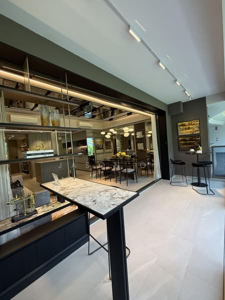 Zyon Grand, 3 Kim Seng Road, Alexandra / Commonwealth, 4 Bedrooms, 1,615 sqft, Condominium For Sale, by Jason Oh, 500239410 - Living Room - PropertyGuru.com.sg