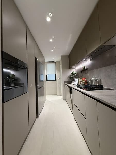 Zyon Grand, 3 Kim Seng Road, Alexandra / Commonwealth, 4 Bedrooms, 1,615 sqft, Condominium For Sale, by Jason Oh, 500239410 - Kitchen - PropertyGuru.com.sg
