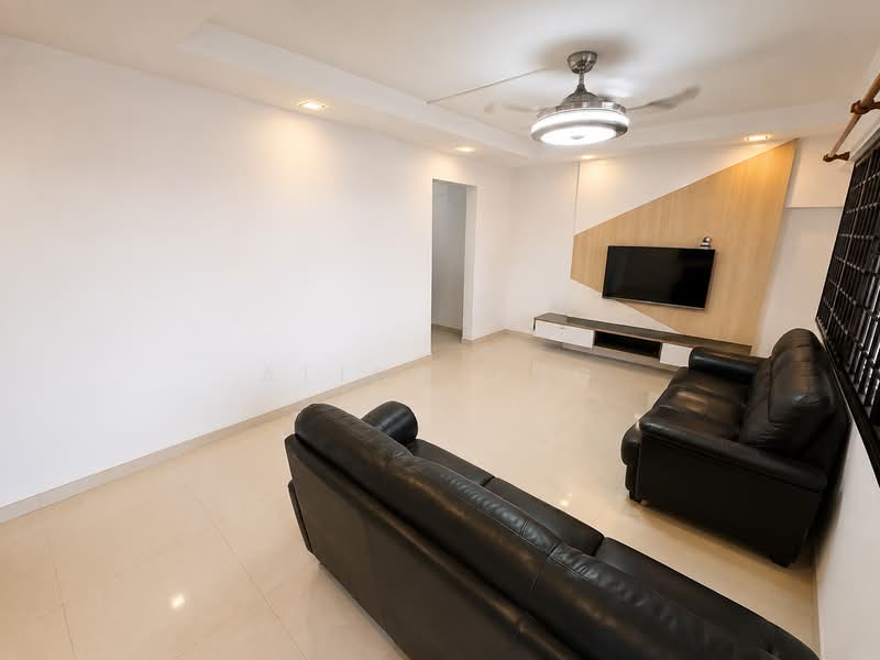 609 Yishun Street 61, 609 Yishun Street 61, 3 Bedrooms, 904 sqft, HDB Flat For Sale, by Alice Ong, 500239411 - Living Room - PropertyGuru.com.sg