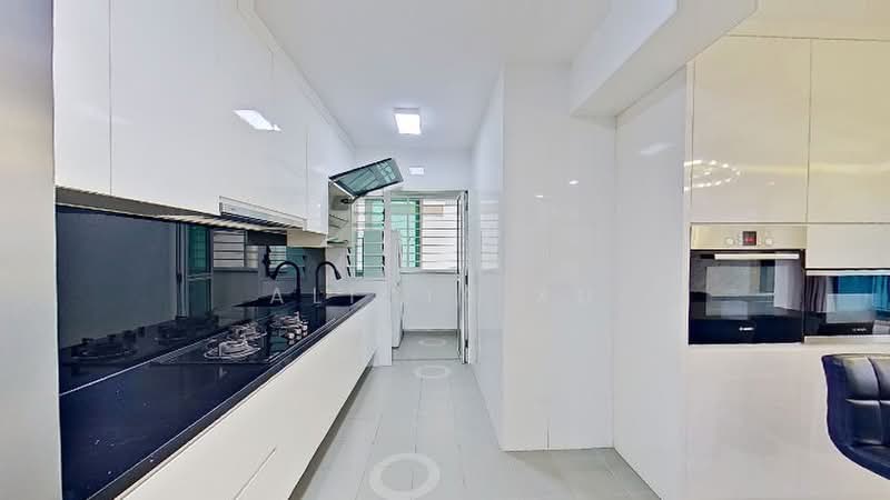 668A Edgefield Plains, 668A Edgefield Plains, 3 Bedrooms, 1,216 sqft, HDB Flat For Sale, by Alicia Xu, 500239414 - Kitchen - PropertyGuru.com.sg