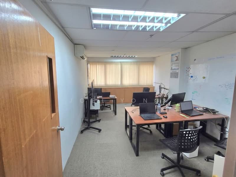 no gst! window unit for rent @ kallang pudding!, no gst! rent cover utility bills! window unit!, 200 sqft, Light Industrial (B1) For Rent, by Joel Yong, 500239439 - CommercialGuru.com.sg