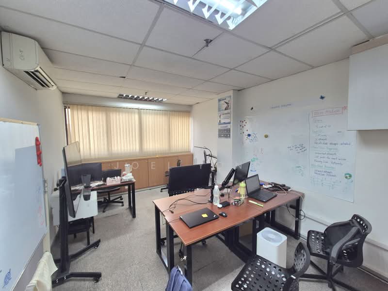 no gst! window unit for rent @ kallang pudding!, no gst! rent cover utility bills! window unit!, 200 sqft, Light Industrial (B1) For Rent, by Joel Yong, 500239439 - CommercialGuru.com.sg