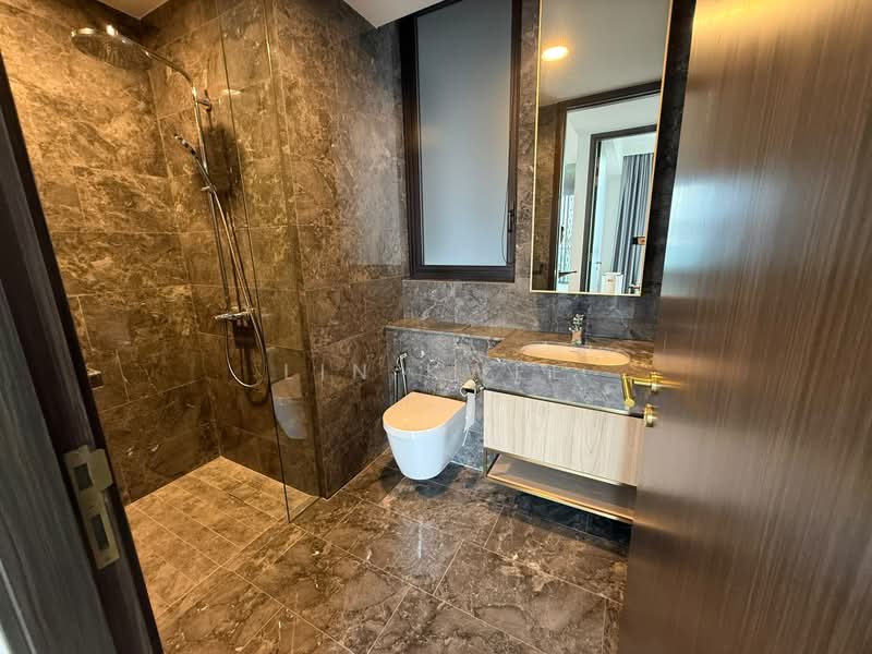 Meyer Mansion, 79 Meyer Road, 4 Bedrooms, 1,722 sqft, Condominium For Sale, by Lin Kwee, 500239454 - Bathroom - PropertyGuru.com.sg