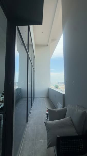 OneKA @ Macpherson, 1 Kampong Ampat, Macpherson / Potong Pasir, 1,800 sqft, Light Industrial (B1) For Sale, by Jesmond Lee, 500239456 - Balcony - CommercialGuru.com.sg