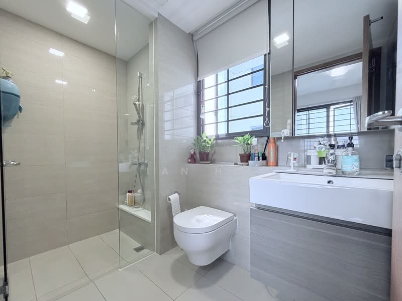 Belysa, 55 Pasir Ris Drive 1, 3 Bedrooms, 829 sqft, Condominium For Sale, by Ian Ho, 500239459 - Bathroom - PropertyGuru.com.sg