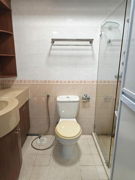158B Rivervale Crescent, 158B Rivervale Crescent, 3 Bedrooms, 1,012 sqft, HDB Flat For Sale, by Freddy Ong, 500239461 - Bathroom - PropertyGuru.com.sg