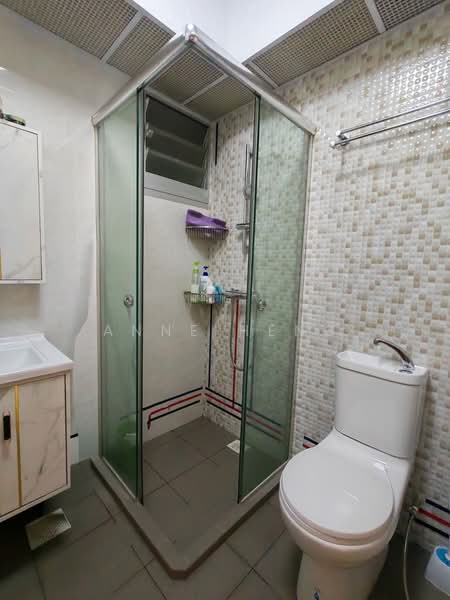 229B Sumang Lane, 229B Sumang Lane, 3 Bedrooms, 1,216 sqft, HDB Flat For Sale, by Anne Heng, 500239480 - PropertyGuru.com.sg