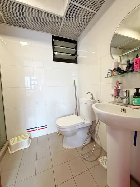 462C Blossom Spring @ Yishun, 462C Yishun Avenue 6, 3 Bedrooms, 1,001 sqft, HDB Flat For Sale, by Keon Ang, 500239495 - PropertyGuru.com.sg