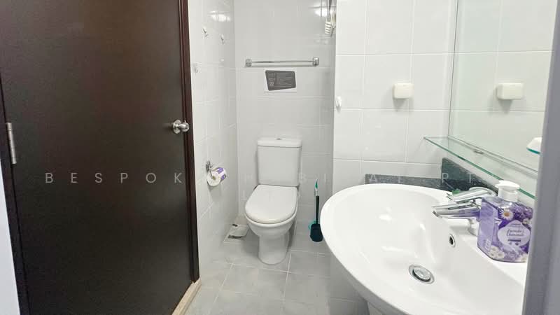 Amaninda, 329 Thomson Road, Room Rental, 100 sqft, Condominium For Rent, by Bespoke Habitat Pte Ltd, 500239501 - Bathroom - PropertyGuru.com.sg