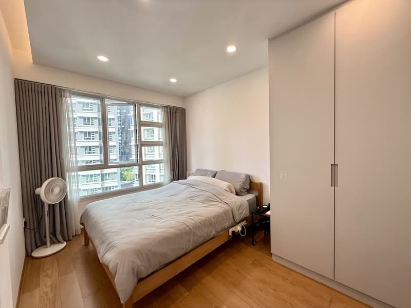39A Margaret Drive, 39A Margaret Drive, 2 Bedrooms, 678 sqft, HDB Flat For Sale, by Brenda Koh, 500239512 - Master Bedroom - PropertyGuru.com.sg