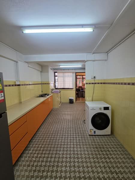 83 Lorong 2 Toa Payoh, 83 Lorong 2 Toa Payoh, 2 Bedrooms, 721 sqft, HDB Flat For Sale, by Ben Sim, 500239529 - Kitchen - PropertyGuru.com.sg