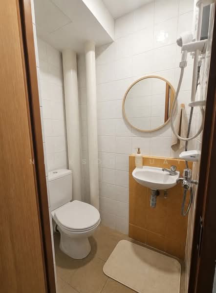 Master Bedroom and 4 Premium Rooms available for rent in 9 Woodlands Dr 72, 080, , Room Rental, 160 sqft, Condominium For Rent, by Nickson Guay, 500239541 - PropertyGuru.com.sg