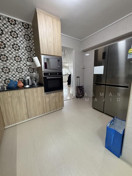 857 Woodlands Street 83, 857 Woodlands Street 83, 4 Bedrooms, 1,314 sqft, HDB Flat For Sale, by Muhammad Alman Bin Abdul Majid, 500239542 - Kitchen - PropertyGuru.com.sg
