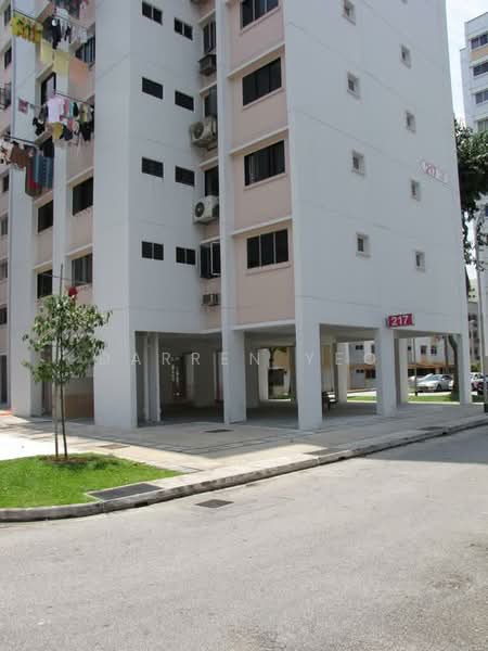 217 Petir Road, 217 Petir Road, Room Rental, 140 sqft, HDB Flat For Rent, by Darren Yeo, 500239554 - Exterior - PropertyGuru.com.sg