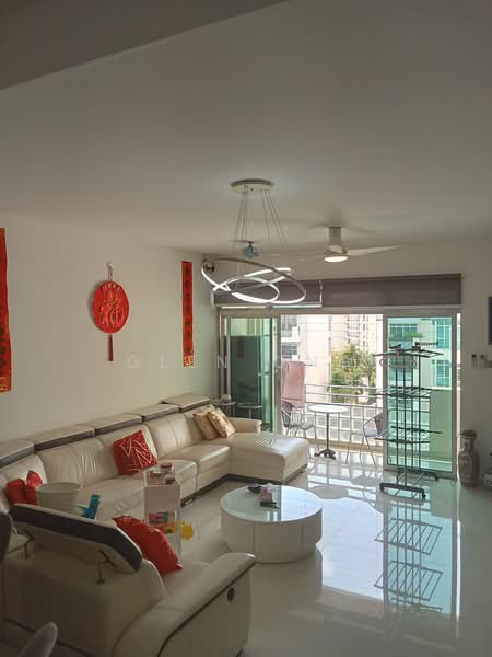 Avila Gardens, 11 Flora Road, 4 Bedrooms, 1,755 sqft, Condominium For Sale, by Glen Ong, 500239569 - Living Room - PropertyGuru.com.sg