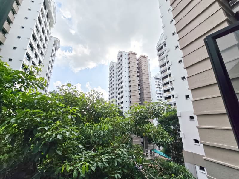 291C Bukit Batok Street 24, 291C Bukit Batok Street 24, 3 Bedrooms, 1,302 sqft, HDB Flat For Sale, by James Li, 500239579 - Exterior - PropertyGuru.com.sg