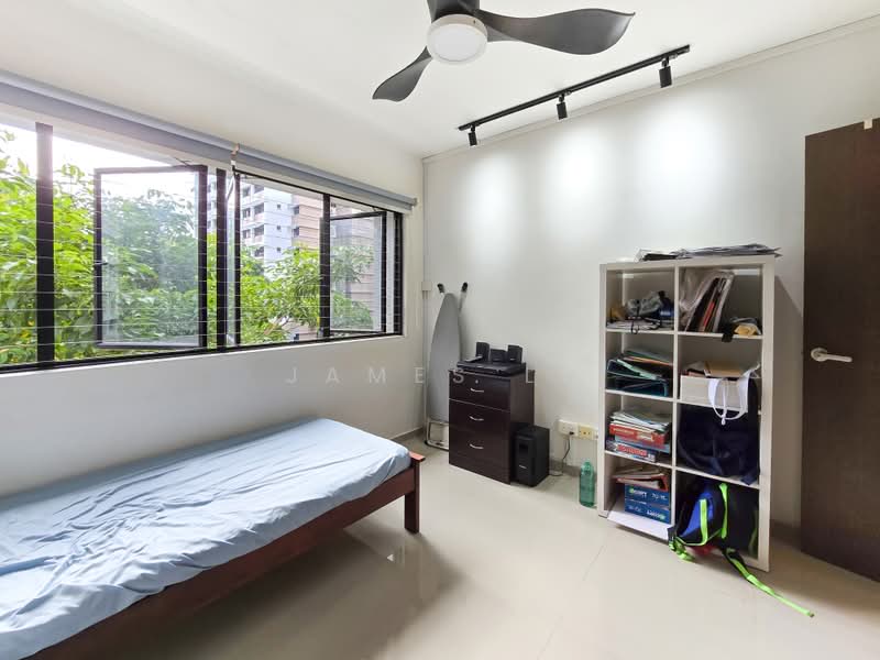 291C Bukit Batok Street 24, 291C Bukit Batok Street 24, 3 Bedrooms, 1,302 sqft, HDB Flat For Sale, by James Li, 500239579 - Bedroom - PropertyGuru.com.sg