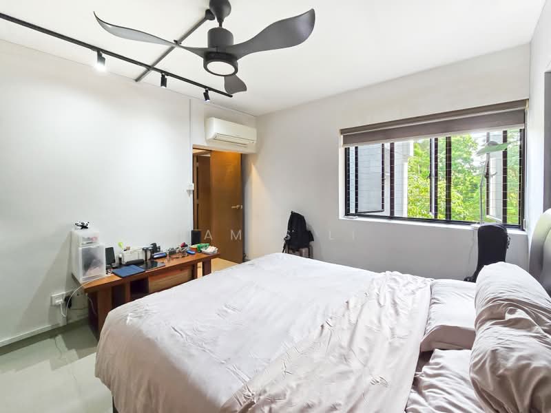 291C Bukit Batok Street 24, 291C Bukit Batok Street 24, 3 Bedrooms, 1,302 sqft, HDB Flat For Sale, by James Li, 500239579 - Bedroom - PropertyGuru.com.sg