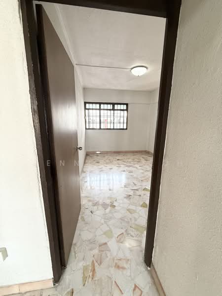 478 Jurong West Street 41, 478 Jurong West Street 41, 3 Bedrooms, 990 sqft, HDB Flat For Sale, by Jennifer Loh, 500239583 - Bedroom 2 - PropertyGuru.com.sg