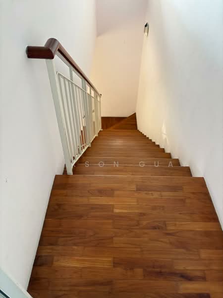 Landed with 2 Rooms available for rent in 307 Pavilion Circle, 081, , Room Rental, 150 sqft, Corner Terrace For Rent, by Nickson Guay, 500239593 - Interior - PropertyGuru.com.sg