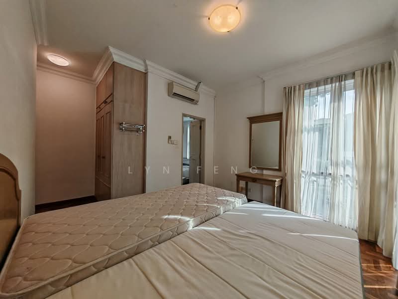 Royal Palm Mansions, 330 Pasir Panjang Road, 3 Bedrooms, 1,238 sqft, Condominium For Rent, by Lyn Feng, 500239594 - Bedroom - PropertyGuru.com.sg