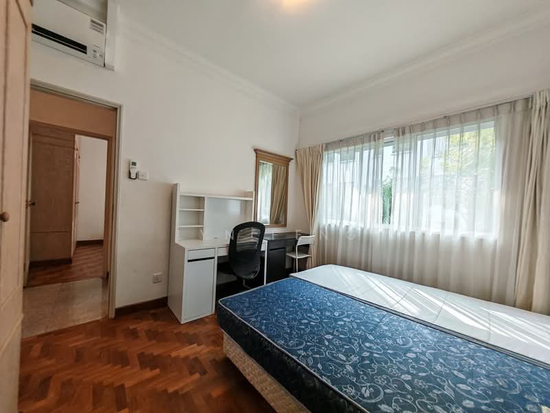Royal Palm Mansions, 330 Pasir Panjang Road, 3 Bedrooms, 1,238 sqft, Condominium For Rent, by Lyn Feng, 500239594 - Bedroom - PropertyGuru.com.sg