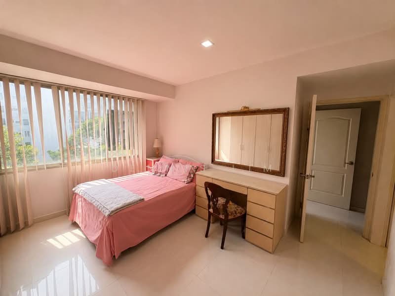 Ritz Mansions, 346 Balestier Road, 3 Bedrooms, 1,559 sqft, Apartment For Sale, by Dennis Lim, 500239600 - Bedroom - PropertyGuru.com.sg
