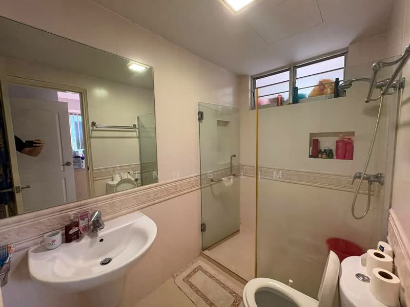 Ritz Mansions, 346 Balestier Road, 3 Bedrooms, 1,559 sqft, Apartment For Sale, by Dennis Lim, 500239600 - Bathroom - PropertyGuru.com.sg