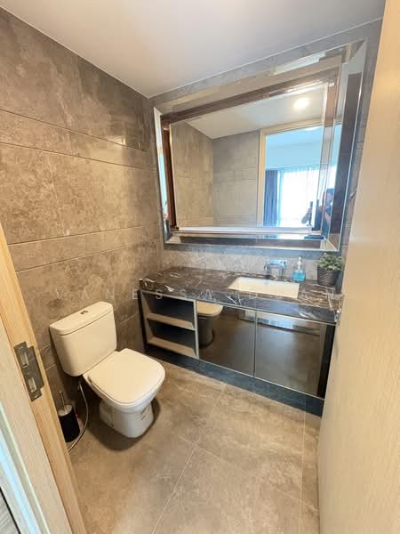 Stars of Kovan, 986 Upper Serangoon Road, 1 Bedroom, 517 sqft, Condominium For Rent, by Vanessa Duan, 500239611 - Bathroom - PropertyGuru.com.sg