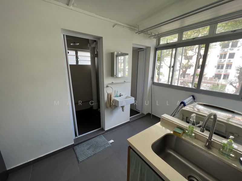 77 Bedok North Road, 77 Bedok North Road, 2 Bedrooms, 646 sqft, HDB Flat For Sale, by Marc Narulla, 500239614 - Bathroom - PropertyGuru.com.sg