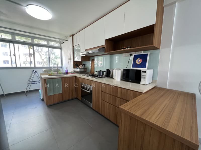 77 Bedok North Road, 77 Bedok North Road, 2 Bedrooms, 646 sqft, HDB Flat For Sale, by Marc Narulla, 500239614 - Kitchen - PropertyGuru.com.sg
