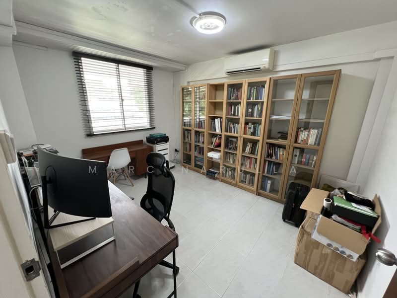 77 Bedok North Road, 77 Bedok North Road, 2 Bedrooms, 646 sqft, HDB Flat For Sale, by Marc Narulla, 500239614 - Study - PropertyGuru.com.sg