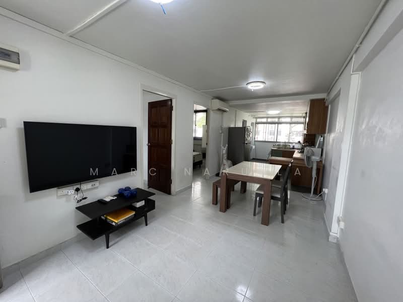 77 Bedok North Road, 77 Bedok North Road, 2 Bedrooms, 646 sqft, HDB Flat For Sale, by Marc Narulla, 500239614 - Living Room - PropertyGuru.com.sg