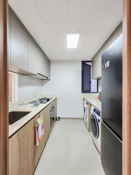 Piermont Grand, 44 Sumang Walk, 3 Bedrooms, 840 sqft, Executive Condominium For Sale, by James Li, 500239621 - Kitchen - PropertyGuru.com.sg