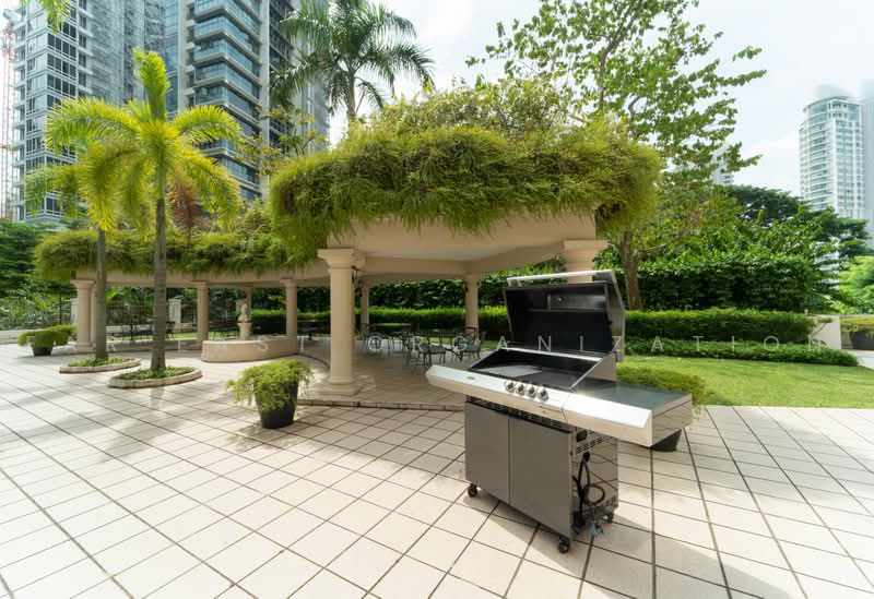 Leonie Condotel, 2 Leonie Hill Road, 4 Bedrooms, 2,568 sqft, Condominium For Rent, by Far East Organization, 500239622 - Exterior - PropertyGuru.com.sg