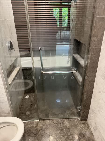 The Cornwall, 2 Cornwall Gardens, 2 Bedrooms, 1,475 sqft, Condominium For Rent, by William Wong, 500239625 - Bathroom - PropertyGuru.com.sg