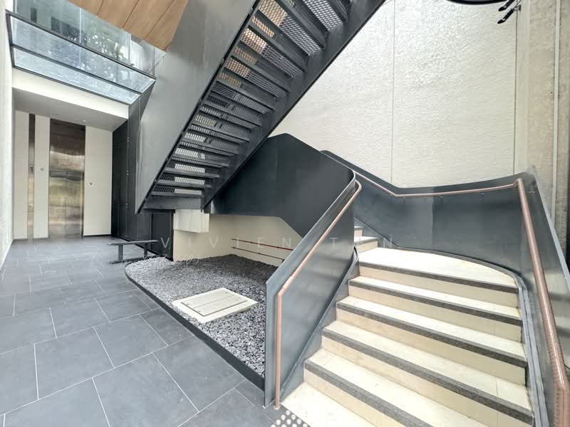 (Various Sizes) Prominent and Newly Built | Jalan Besar, Jalan Besar/ Kitchener Road/ Serangoon Road/ Lavender Street, 1,852 sqft, Office For Rent, by Vivien Tan, 500239633 - Entrance - CommercialGuru.com.sg