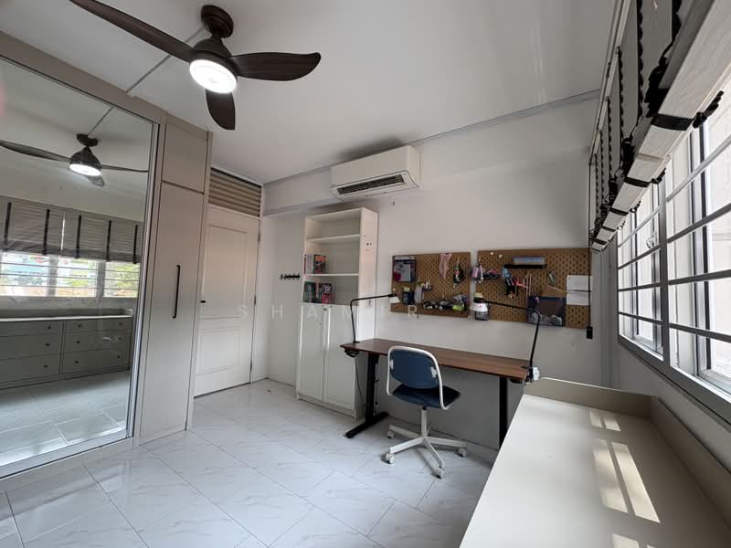 141 Teck Whye Lane, 141 Teck Whye Lane, 3 Bedrooms, 1,216 sqft, HDB Flat For Sale, by Shamir ., 500239643 - Common Room 1 - PropertyGuru.com.sg