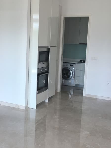 Kingsford Hillview Peak, 103 Hillview Rise, 3 Bedrooms, 1,044 sqft, Condominium For Rent, by Zenn Tan, 500239645 - Kitchen - PropertyGuru.com.sg