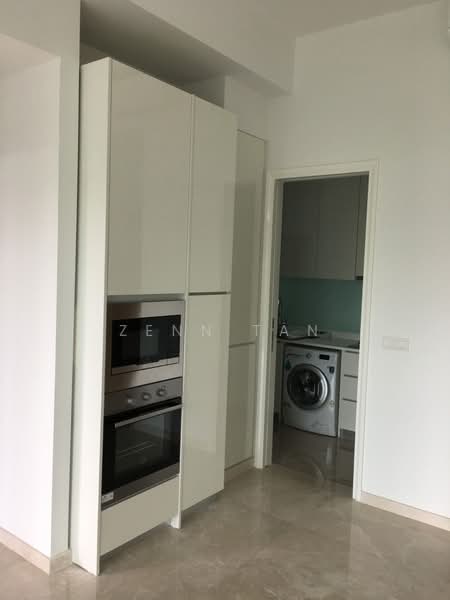 Kingsford Hillview Peak, 103 Hillview Rise, 3 Bedrooms, 1,044 sqft, Condominium For Rent, by Zenn Tan, 500239645 - Kitchen - PropertyGuru.com.sg