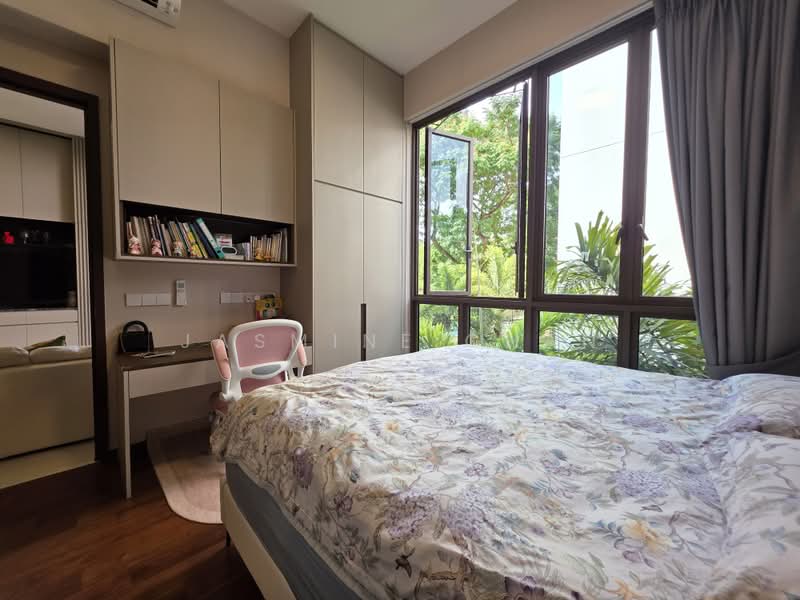 Parksuites, 18 Holland Grove Road, 2 Bedrooms, 786 sqft, Condominium For Sale, by Jasmine Chan, 500239647 - PropertyGuru.com.sg