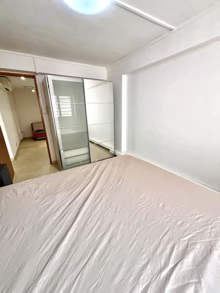 8 Holland Avenue, 8 Holland Avenue, 3 Bedrooms, 882 sqft, HDB Flat For Sale, by Lim Y X, 500239658 - Bedroom - PropertyGuru.com.sg