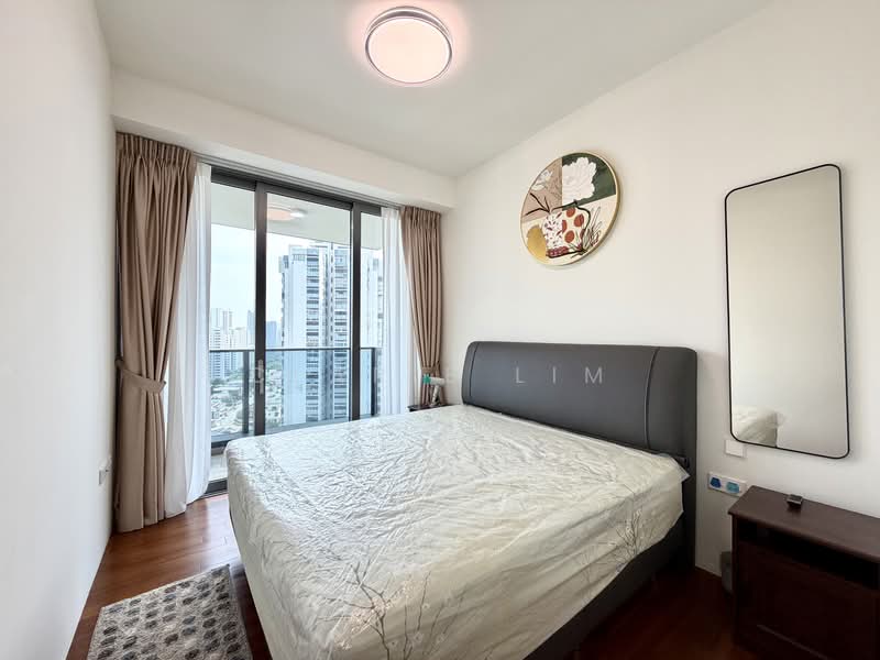 Amber Park, 18 Amber Gardens, 6 Bedrooms, 4,392 sqft, Condominium For Sale, by Clarie Lim, 500239665 - Bedroom - PropertyGuru.com.sg