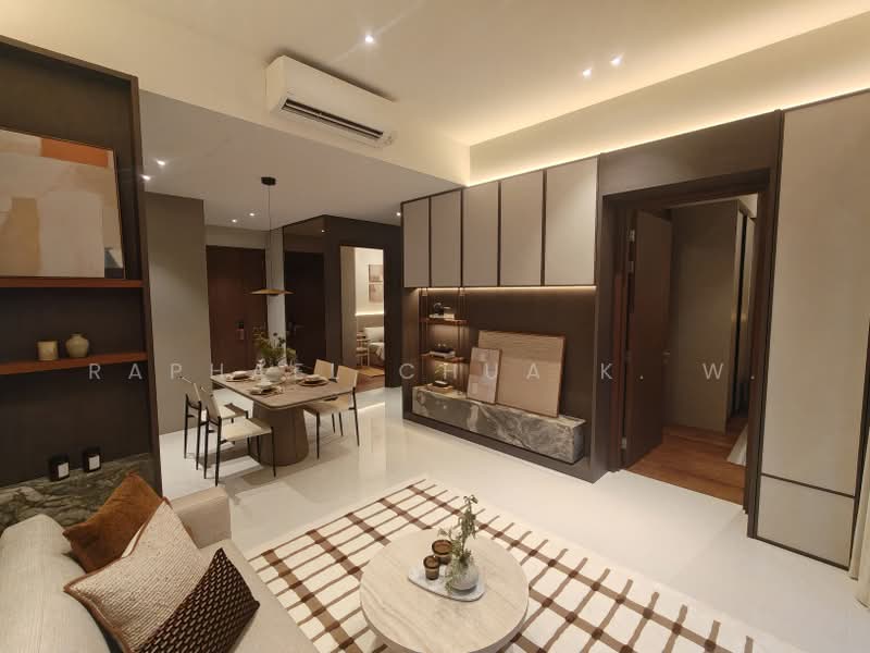 Parksuites, 18 Holland Grove Road, 2 Bedrooms, 768 sqft, Condominium For Sale, by Raphael Chua K. W., 500239691 - Living Room - PropertyGuru.com.sg