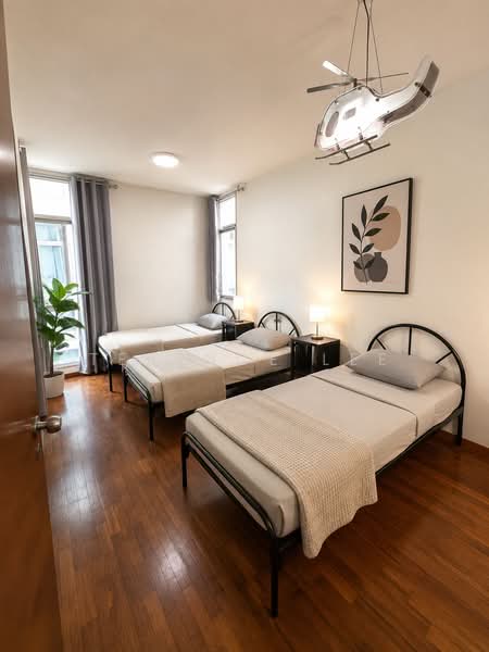 Lilydale, 558 Yishun Ave 6, 3 Bedrooms, 1,206 sqft, Condominium For Sale, by Terence Lee, 500239695 - Bedroom - PropertyGuru.com.sg