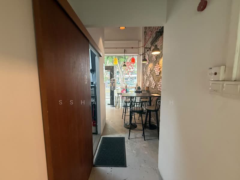 Yio Chu Kang Road, Yio Chu Kang Road, Hougang / Punggol / Sengkang, 1,098 sqft, Food & Beverage For Rent, by Ssharon Loh, 500239704 - Interior - CommercialGuru.com.sg