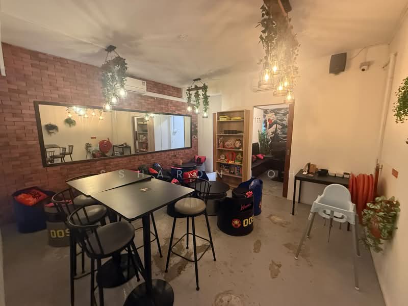 Yio Chu Kang Road, Yio Chu Kang Road, Hougang / Punggol / Sengkang, 1,098 sqft, Food & Beverage For Rent, by Ssharon Loh, 500239704 - CommercialGuru.com.sg