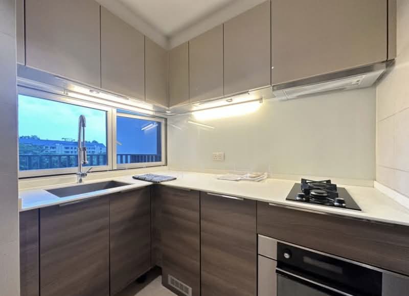 The Meyerise, 97 Meyer Road, 2 Bedrooms, 883 sqft, Condominium For Sale, by James Lee, 500239711 - Kitchen - PropertyGuru.com.sg